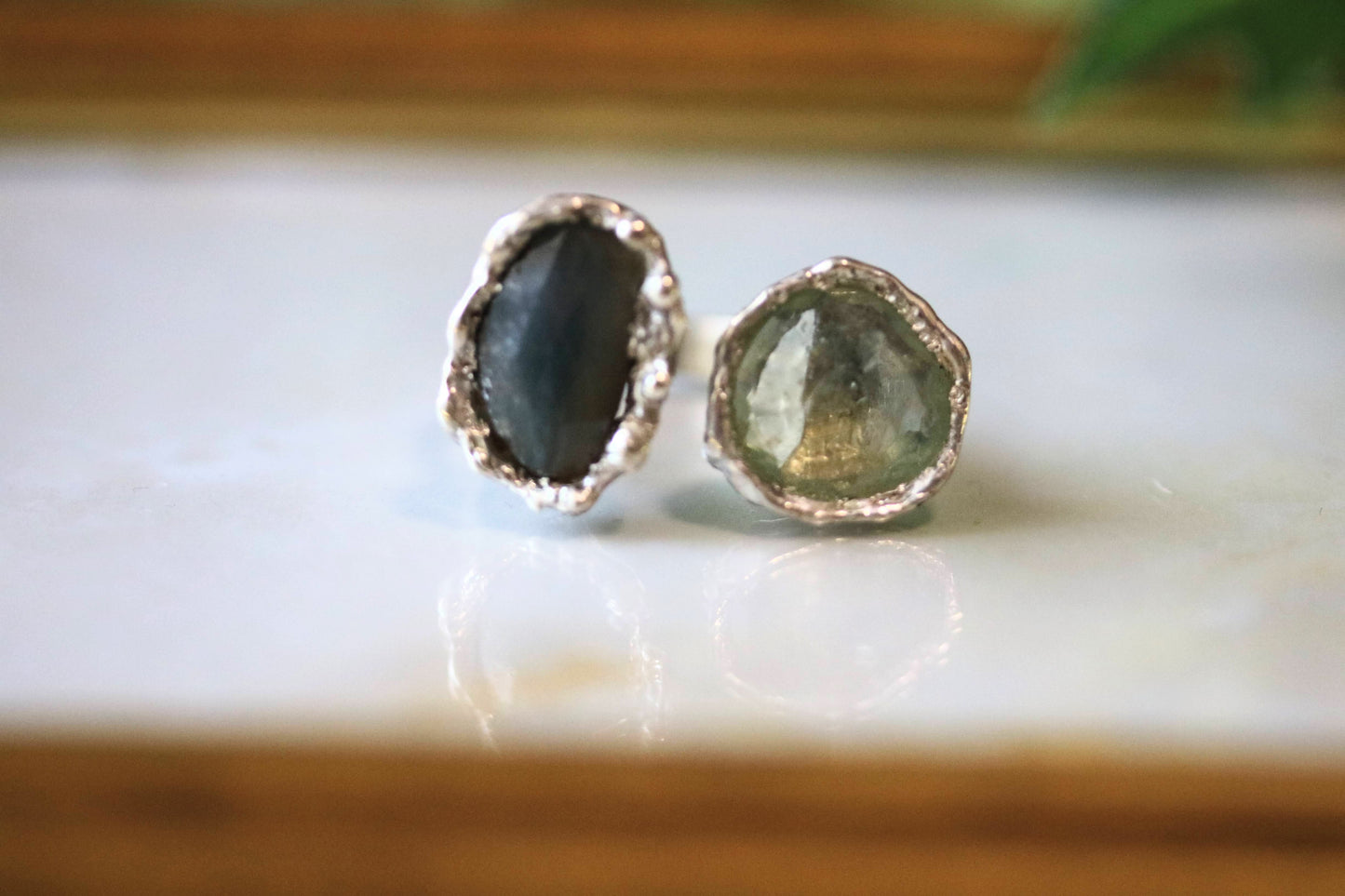 Blue Sapphires Open Ring　SAMPLE SALE