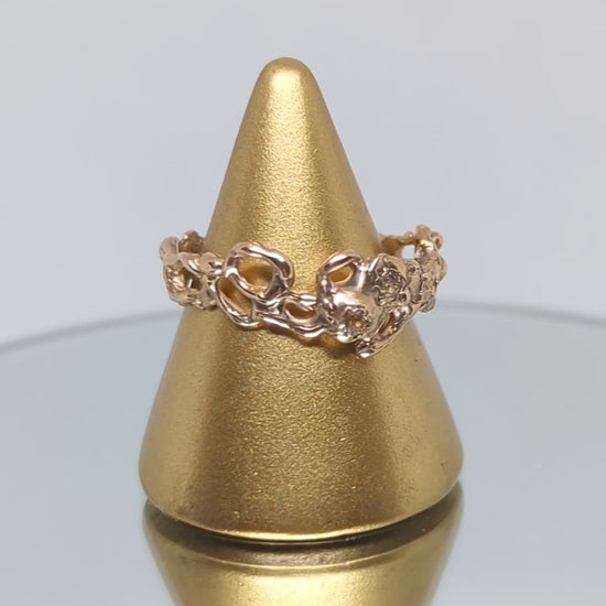 pave gold ring
